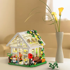 Mini Buildable Dollhouse - Floral Style